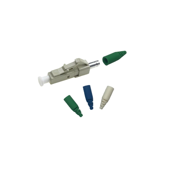 How to connect two optical fibers using a fiber optic connector 
