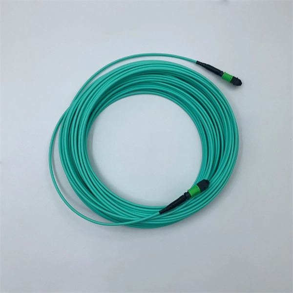 Where to connect the uplink of the optical splitter 